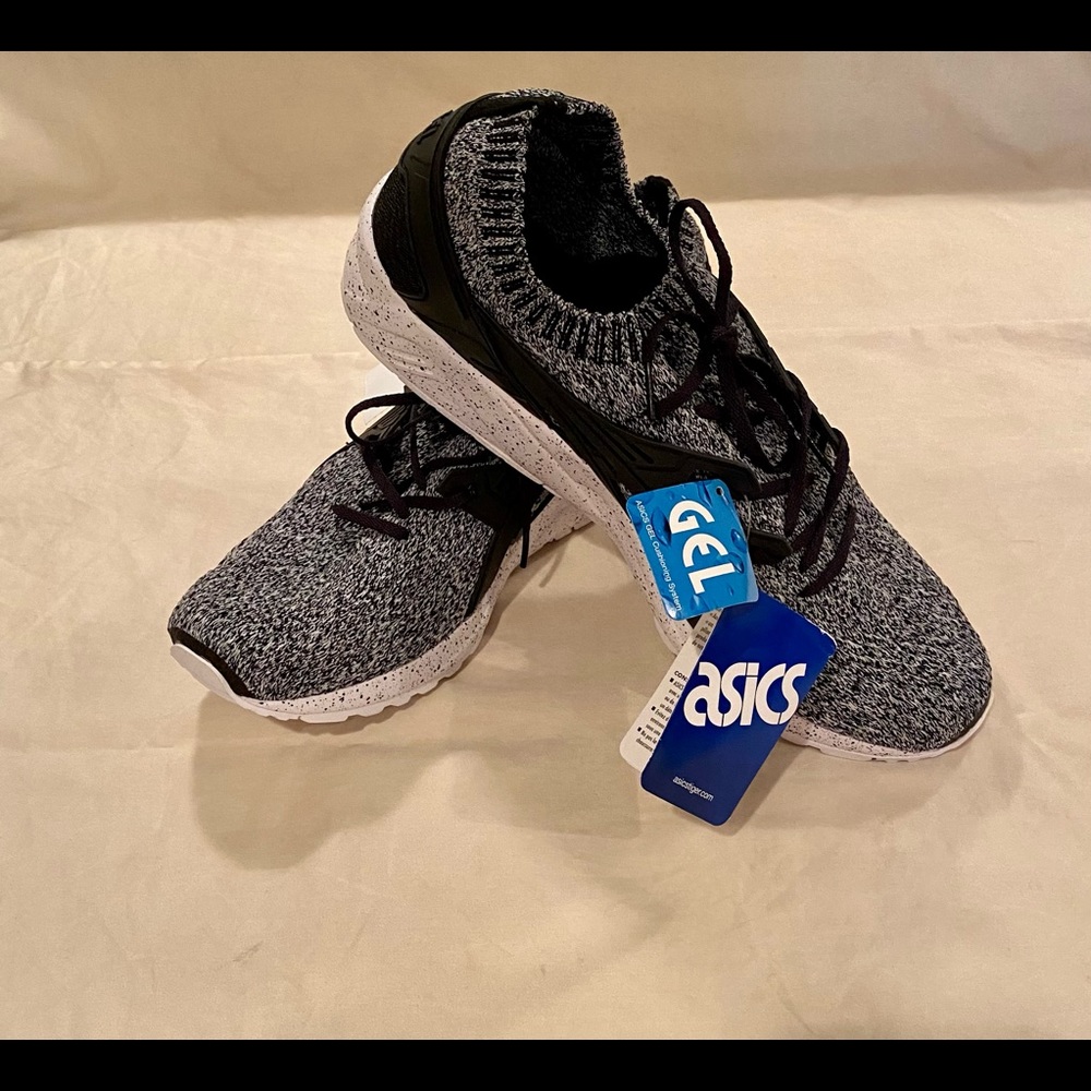 NWT Men’s ASICS Gel Kayano Knit Sz 12
